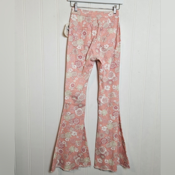 Altar’d State Feeling Groovy Floral Bell Bottom Pants Pink 70s Vibe XS NWT - Picture 5 of 14